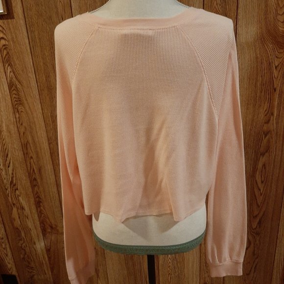Double Zero Peach Cropped Waffle Long-Sleeve Top (Large) - Picture 5 of 7